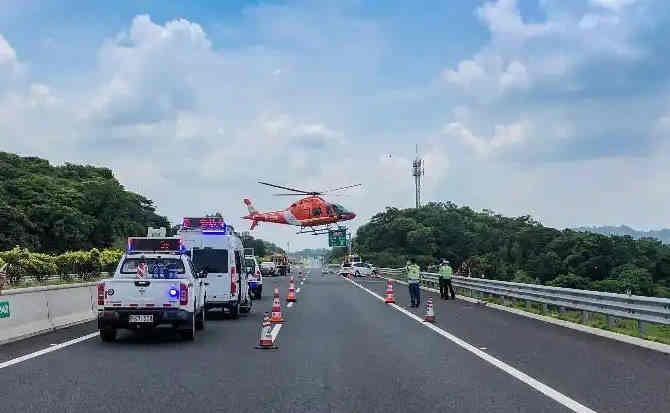 拜泉高速公路汽车救援案例