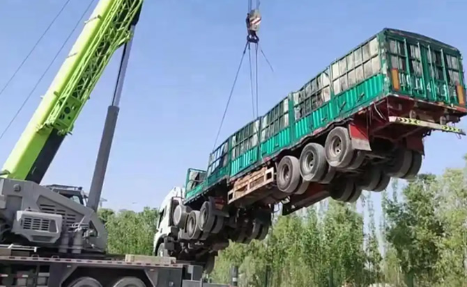 拜泉道路脱困救援案例